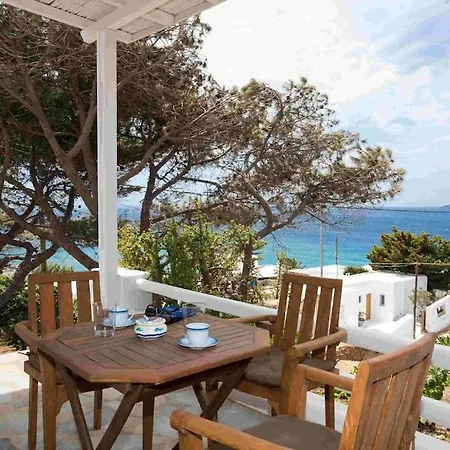 Mykonos Serendipity With 2 Bedrooms Walking Distance To The Beach!