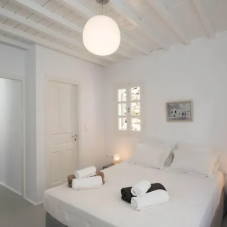 Mykonos Serendipity With 2 Bedrooms Walking Distance To The Beach! *
